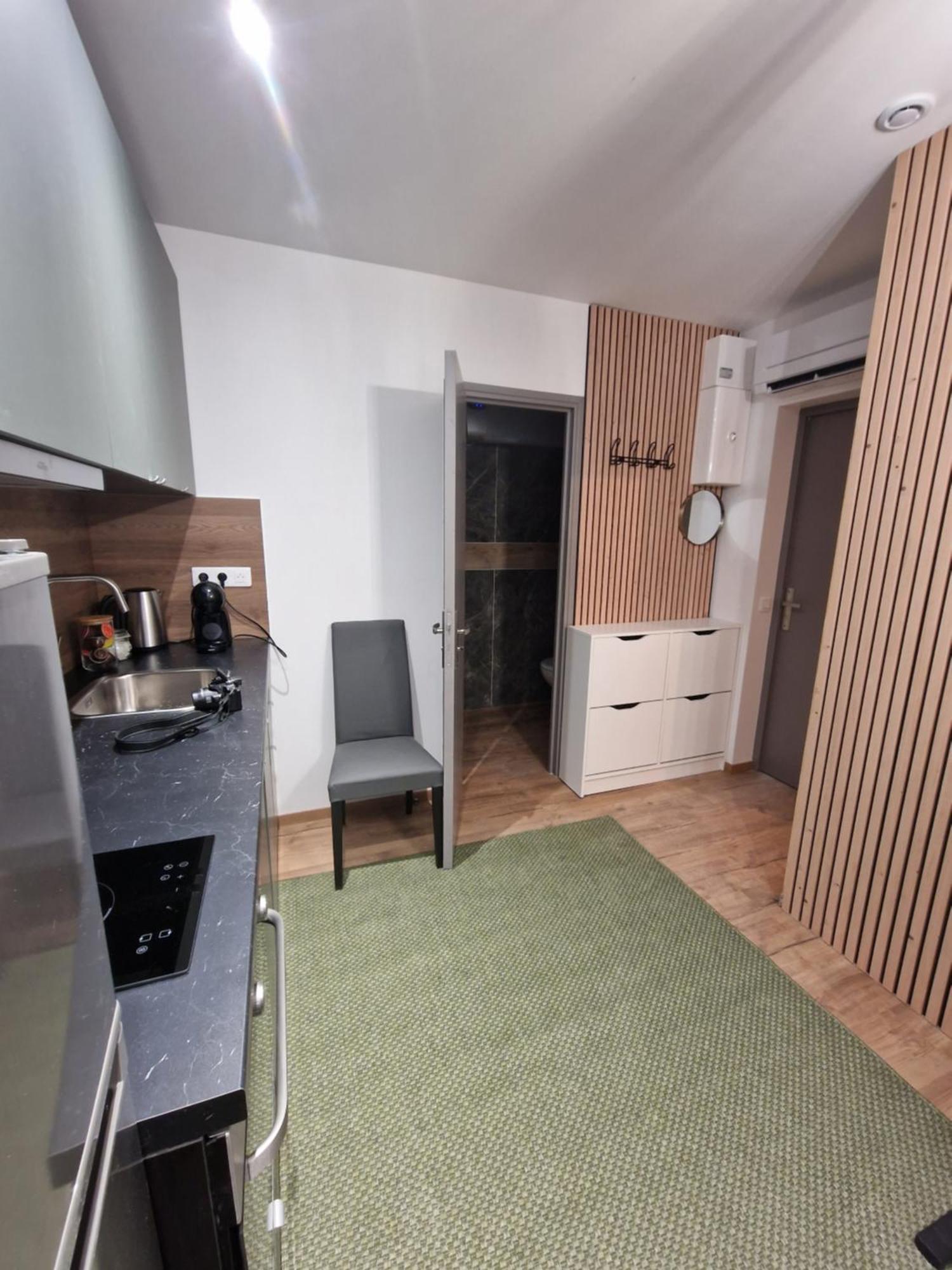Maison D'Hotes Avec 3 Appartements Et Un Studio Вірі-Шатійон Екстер'єр фото